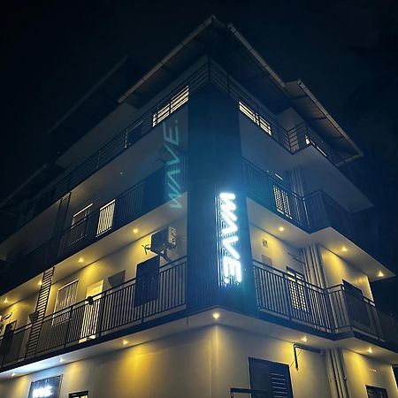 Wave Hotel Kochi Exterior photo